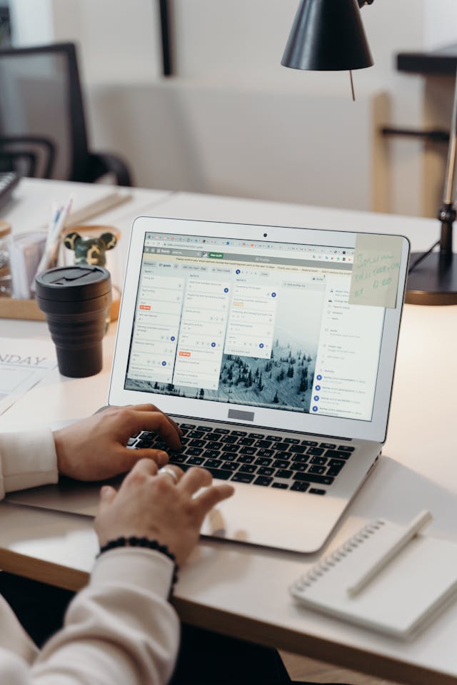 Pixtel Product Managers